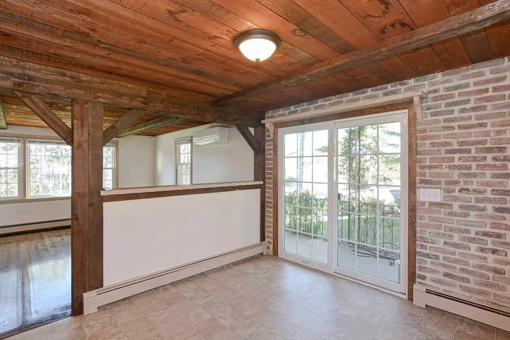 110 Oswego, Bellingham