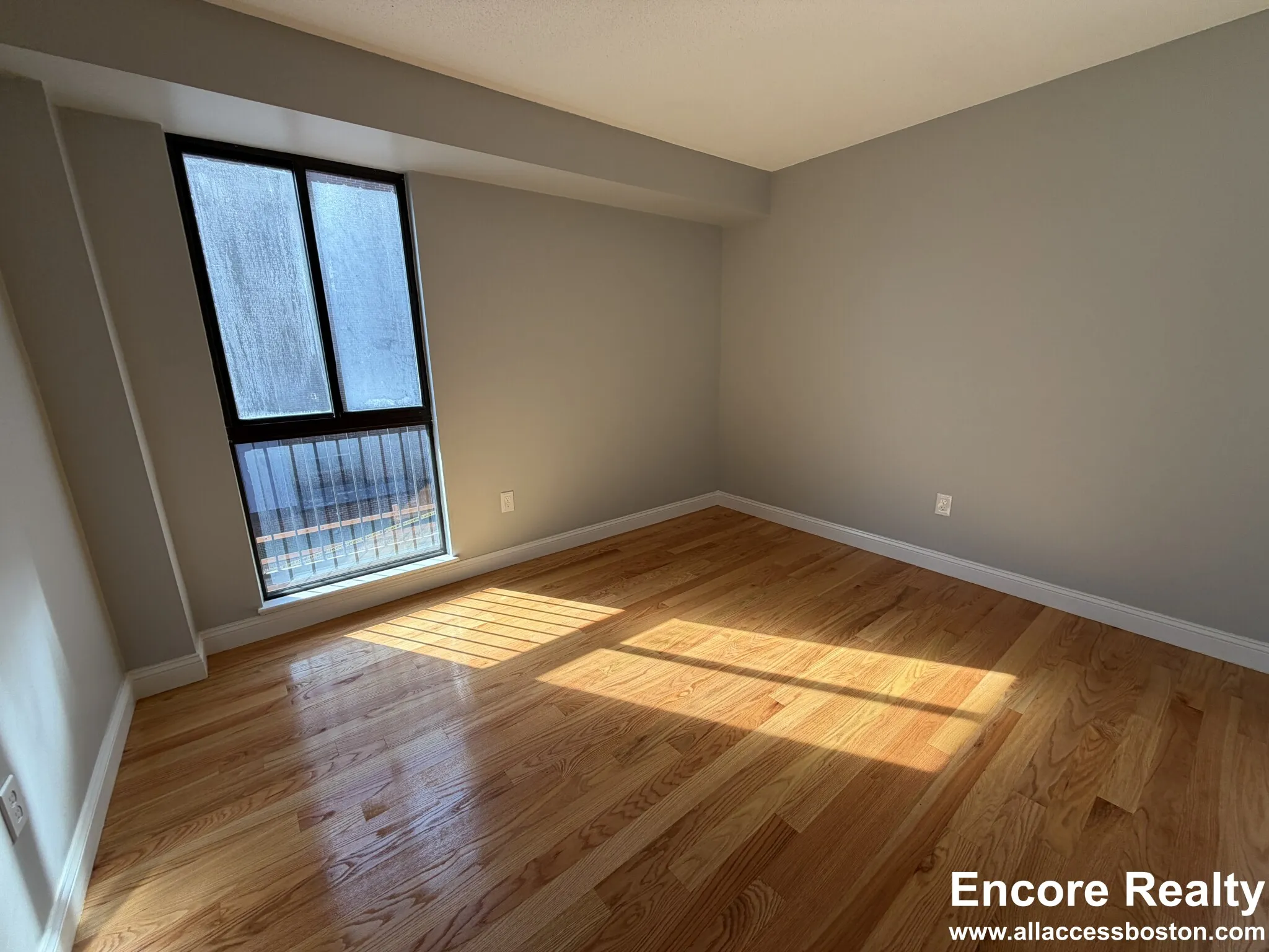 1850 Beacon St, Brookline
