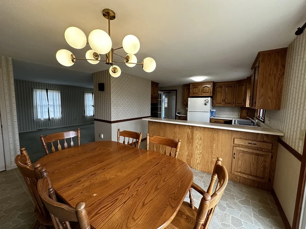 177 Orchard St, Newbury