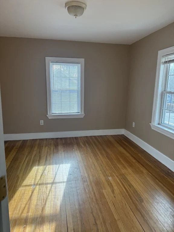 78 Summer St, Weymouth