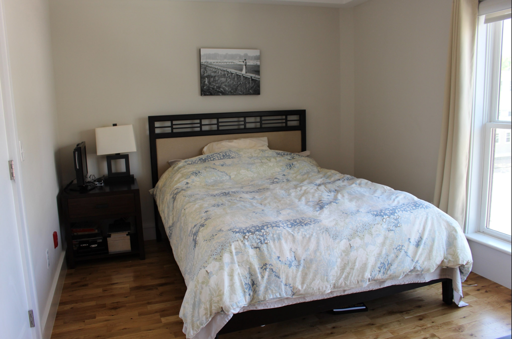 126 Charles St, East Cambridge