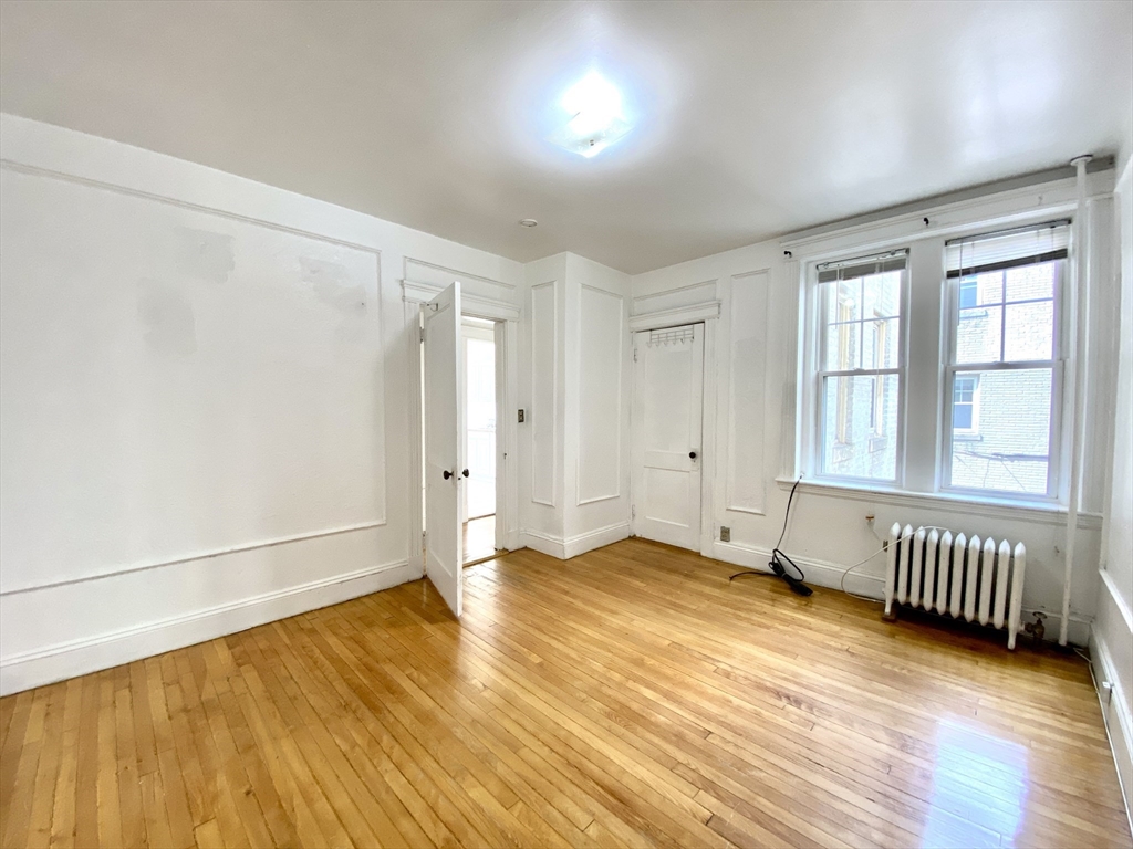 74 Babcock St, Coolidge Corner