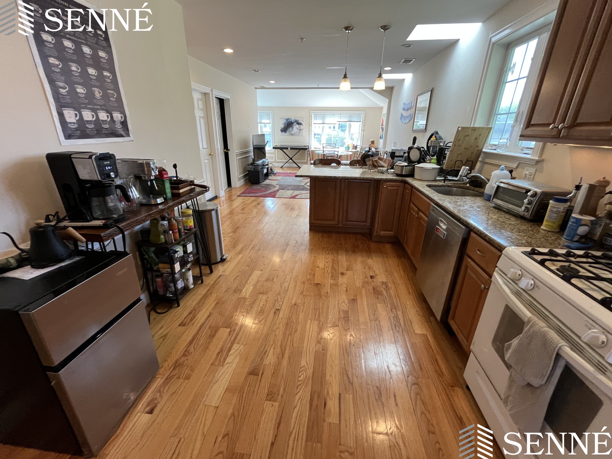 614 Main St, Medford