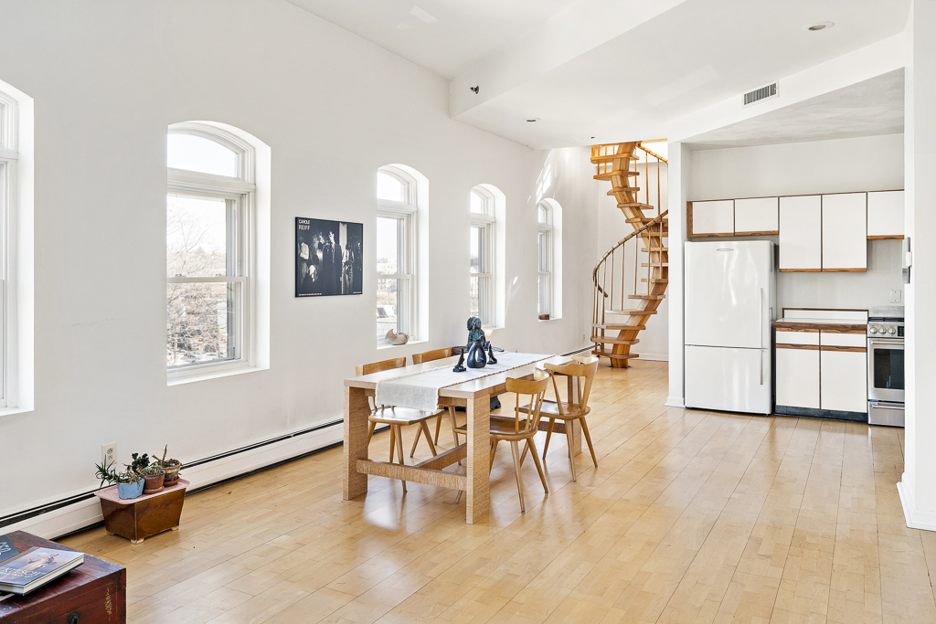 37 Winnisimmet St, Chelsea