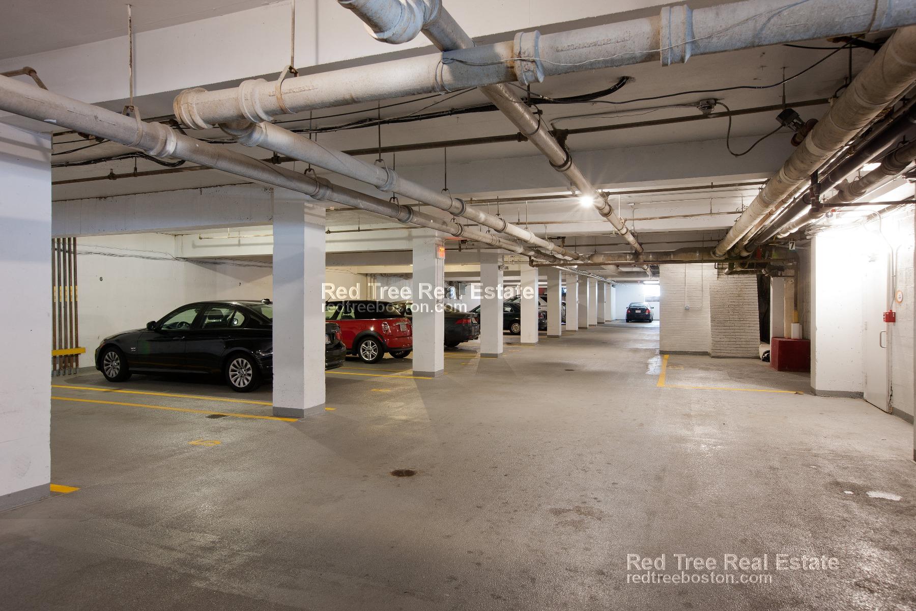 1440 Beacon St, Corey Hill