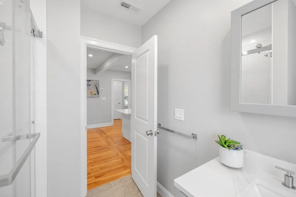 58 Constance, West Roxbury