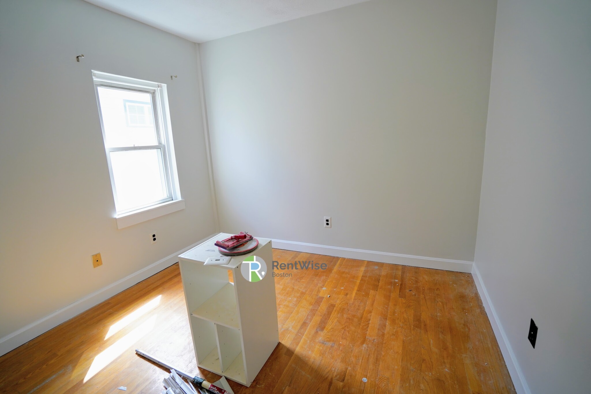 1 Schrepel Pl, South Boston