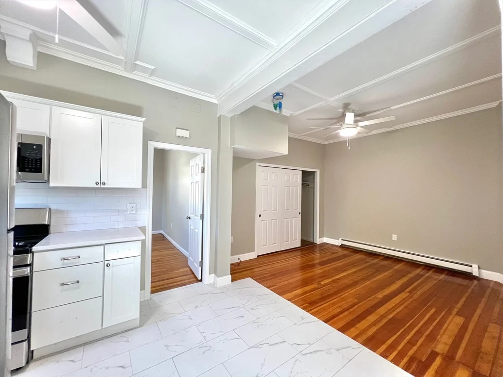 6 Holland St, Winchester