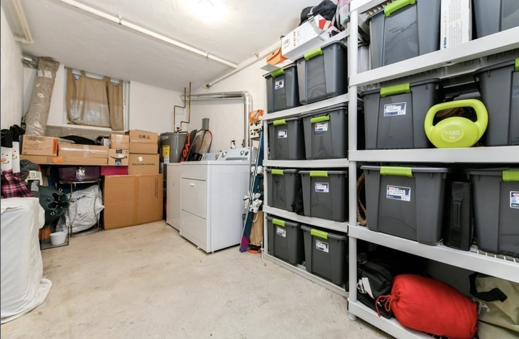 137-139 D St, South Boston