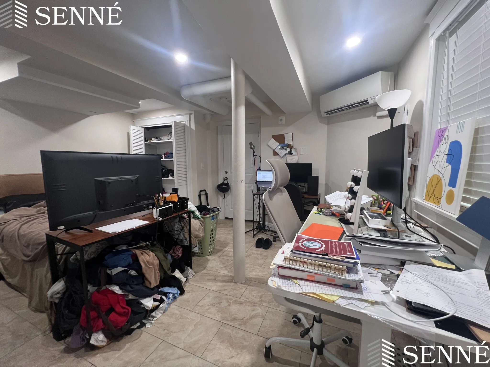 3 Linnaean St, Neighborhood Nine