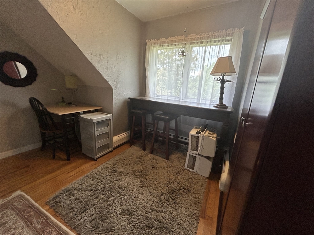 370 Main St, Winthrop