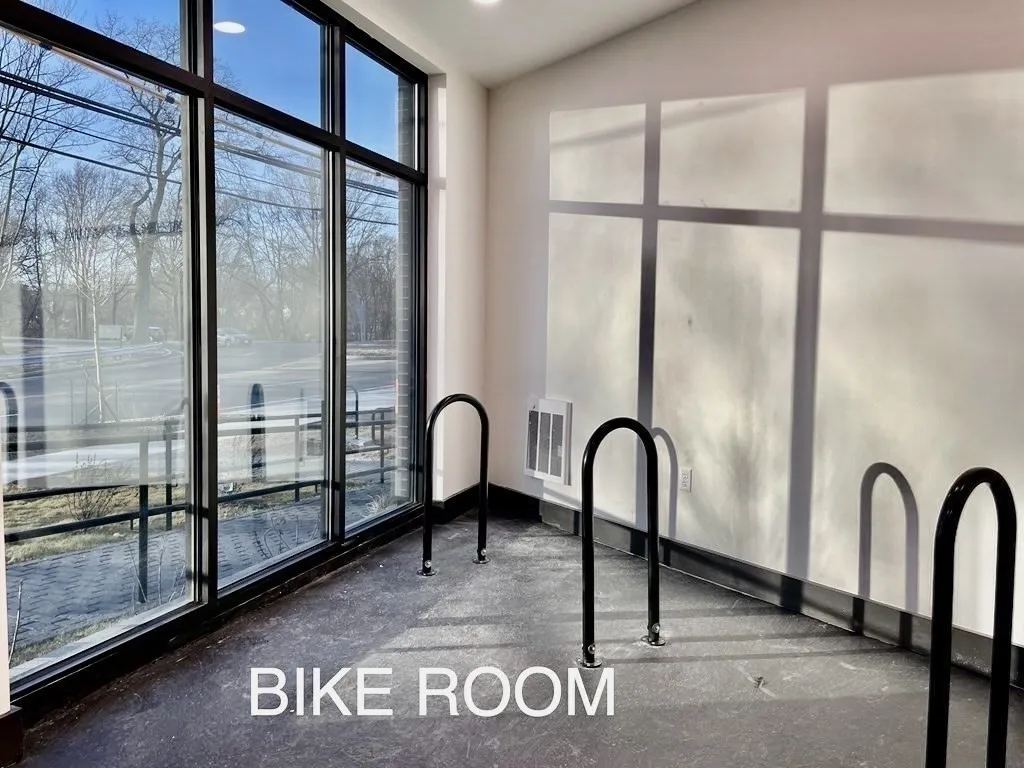 395 Alewife Brook Pkwa, West Somerville