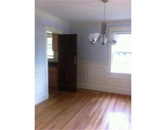 20 Trinity Ter, Newton Center