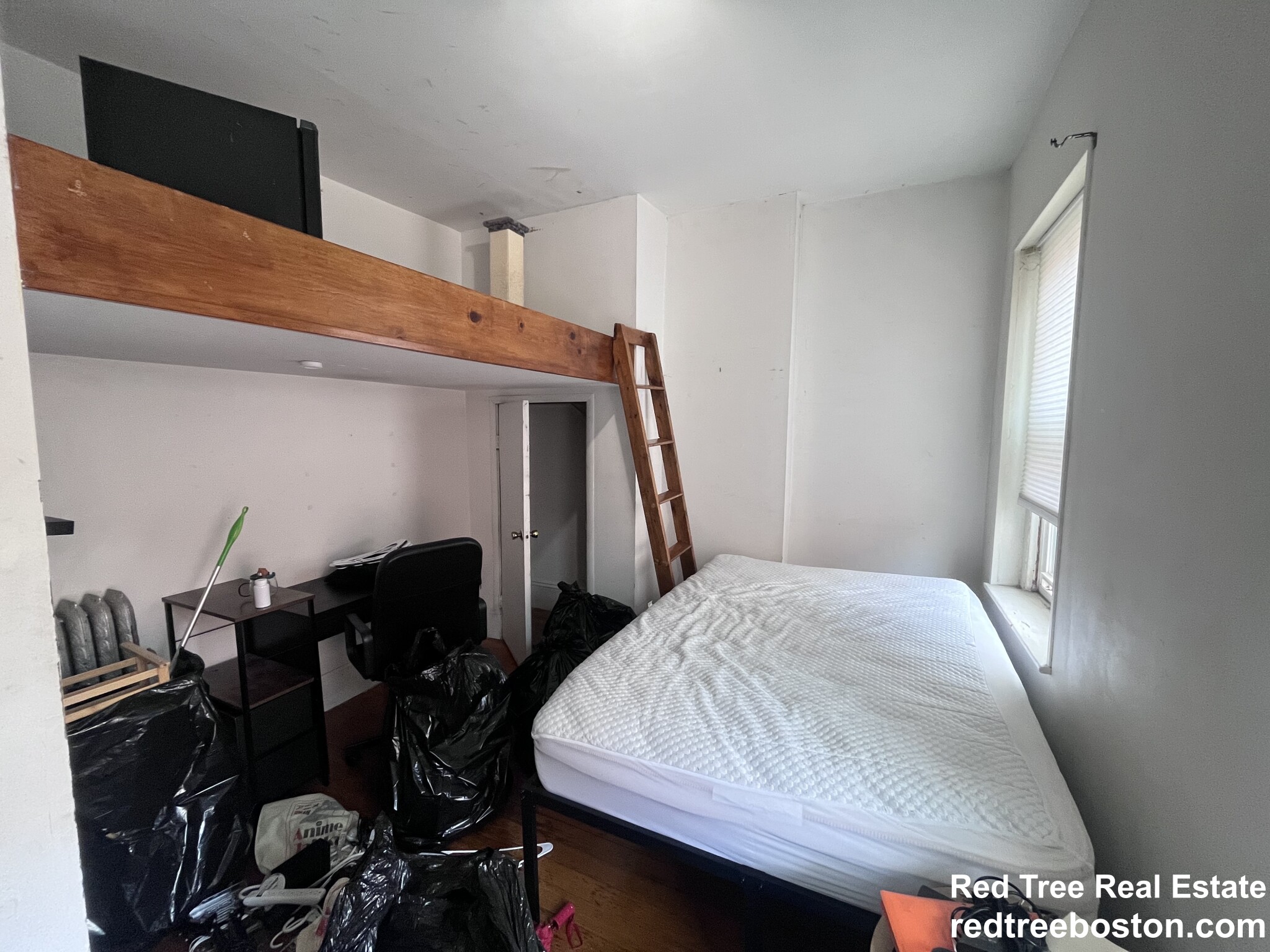 17 Aberdeen St, Fenway