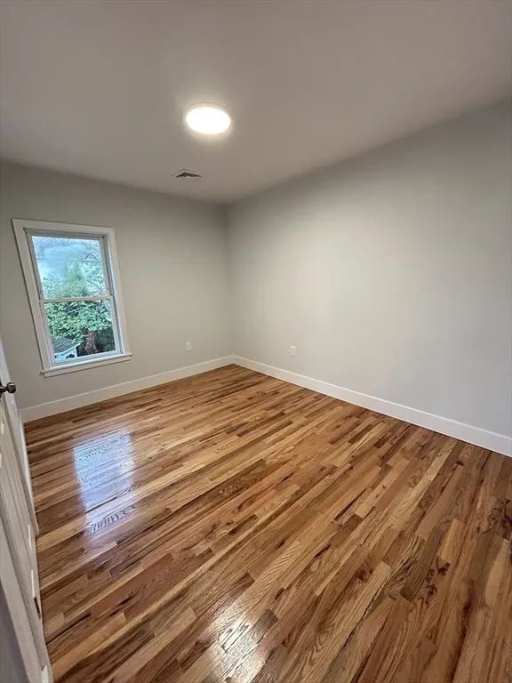 121 Horton St, Fall River