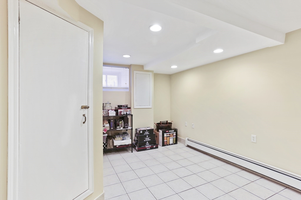 34 Bayard St, Allston