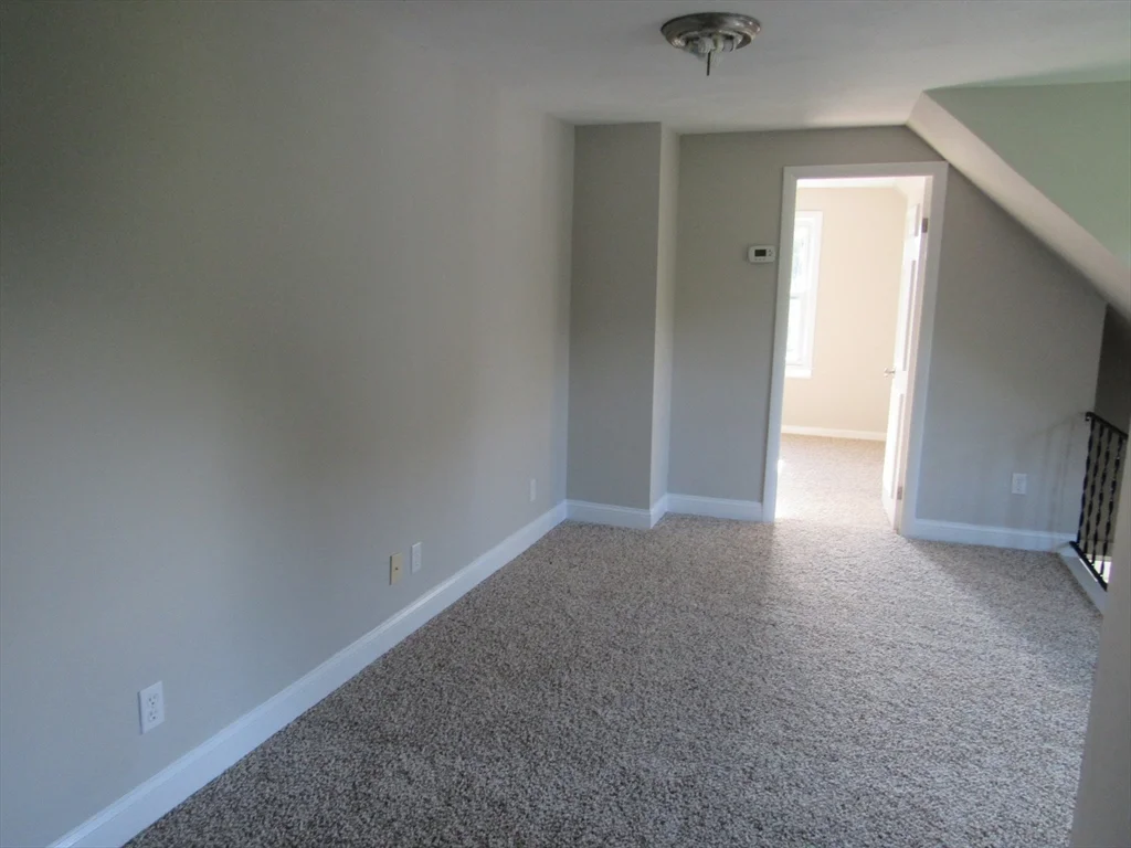 19 Chapman St, Dracut