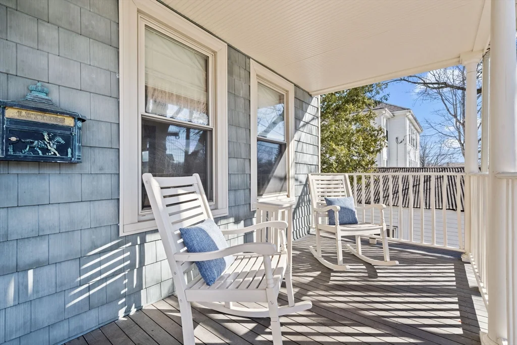 7 Sweetser Ave, Reading