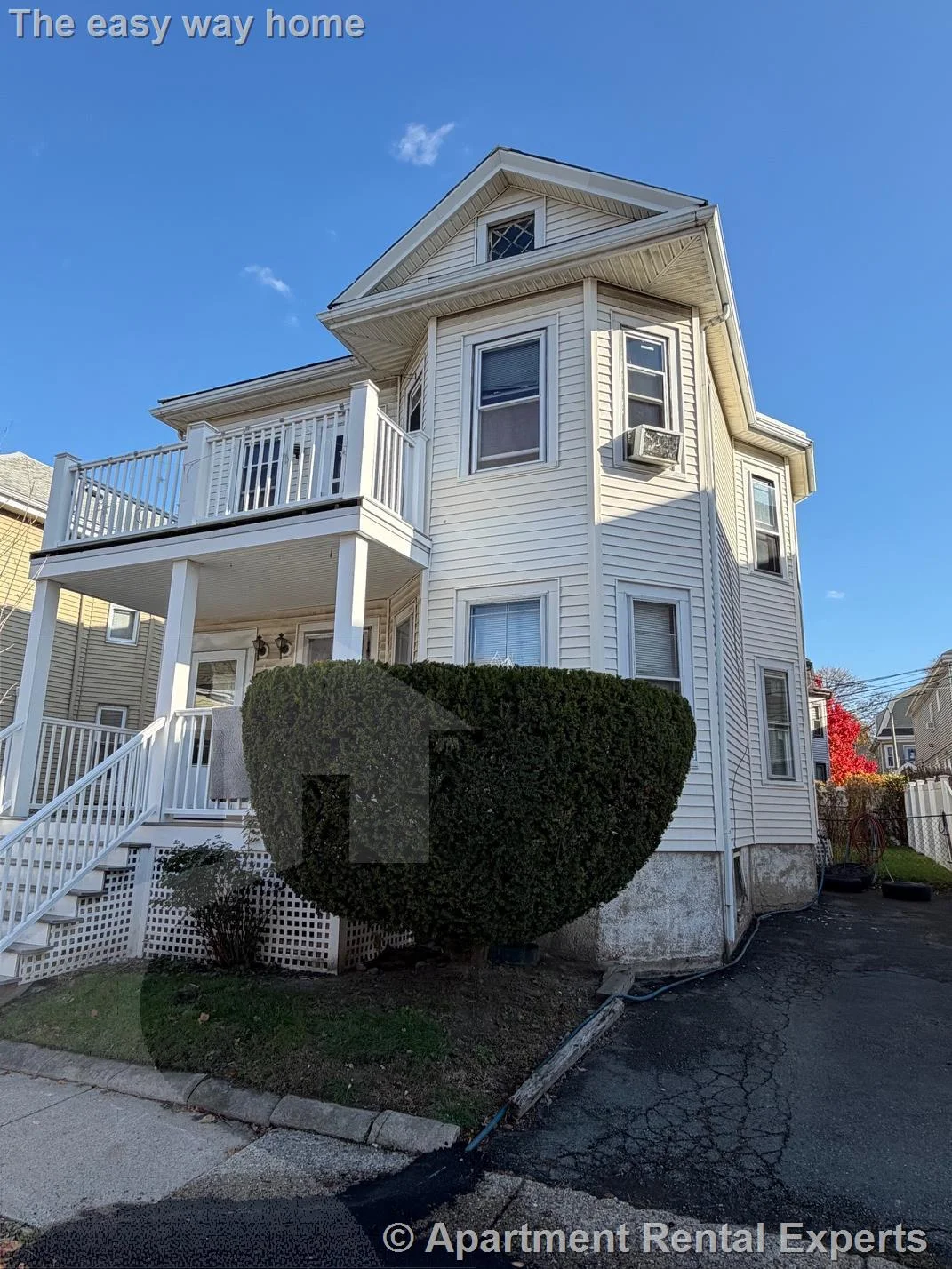 31 Illinois Ave, East Somerville