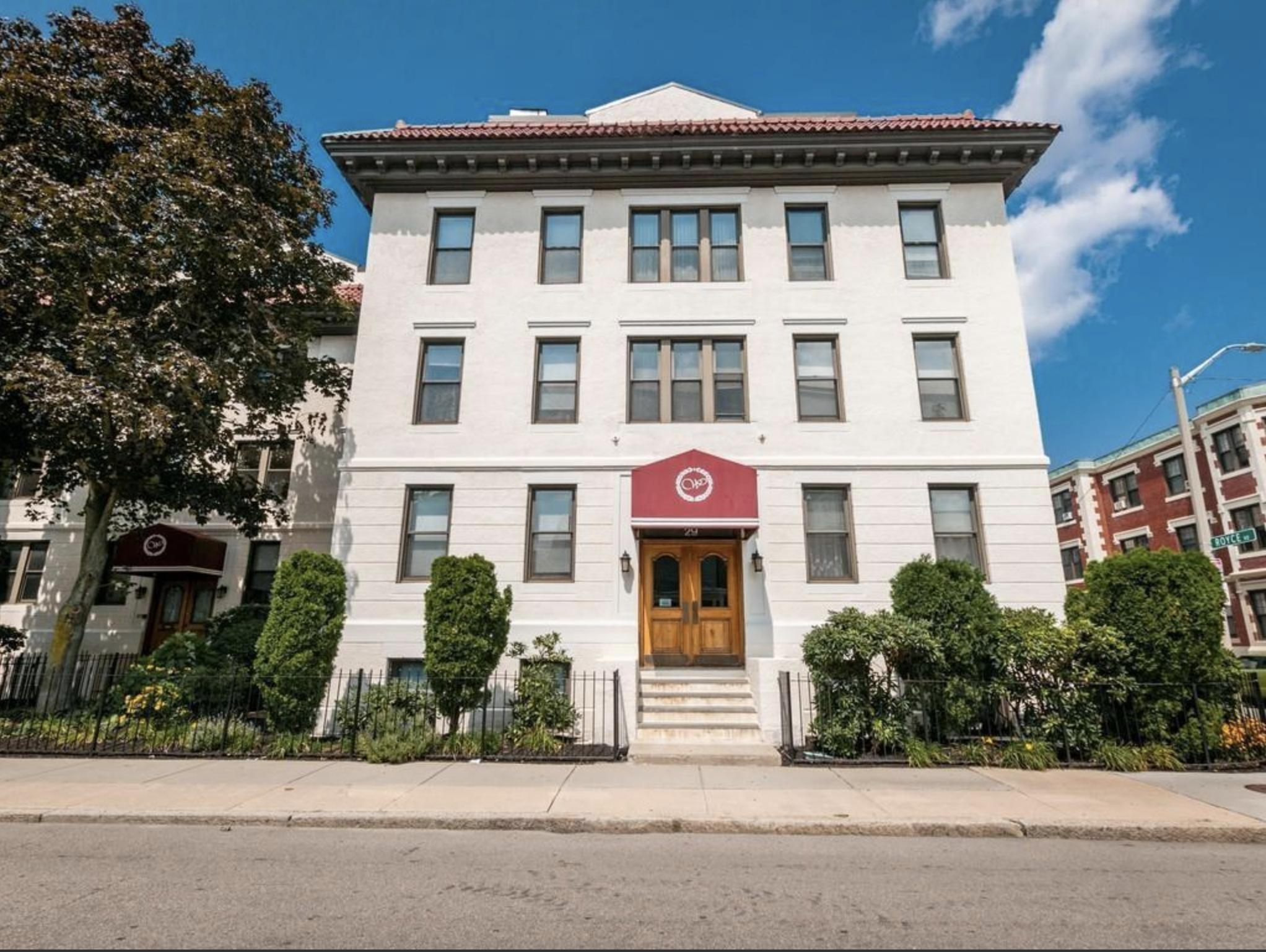 29 Brainerd Rd, Allston