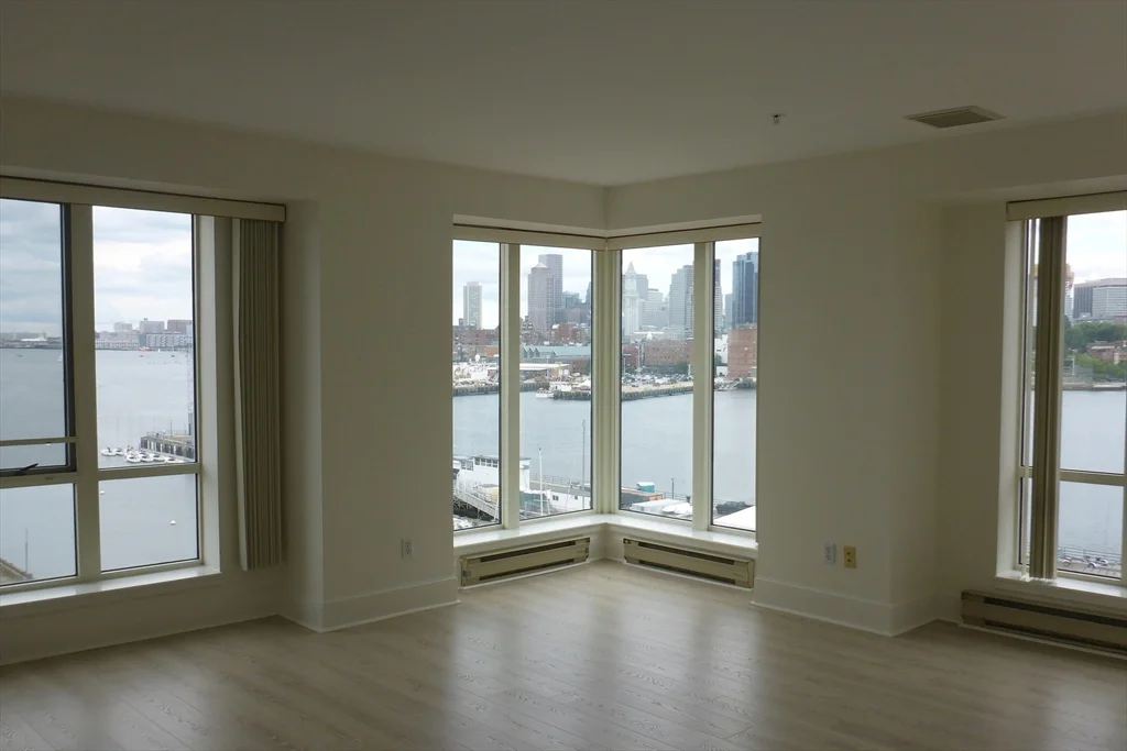 197 Eighth St, Charlestown