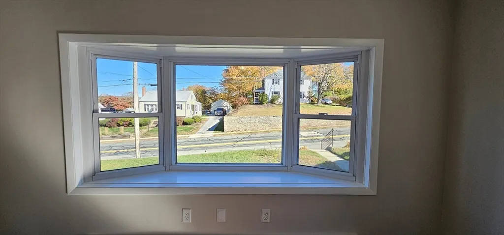 20 Park Ave, Webster