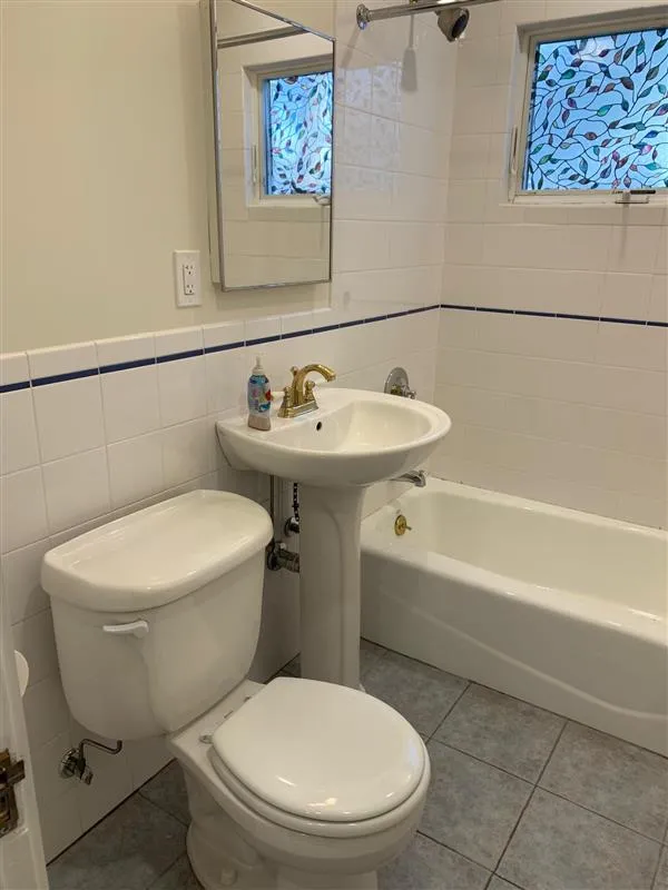 25 Laurel St, Arlington Heights