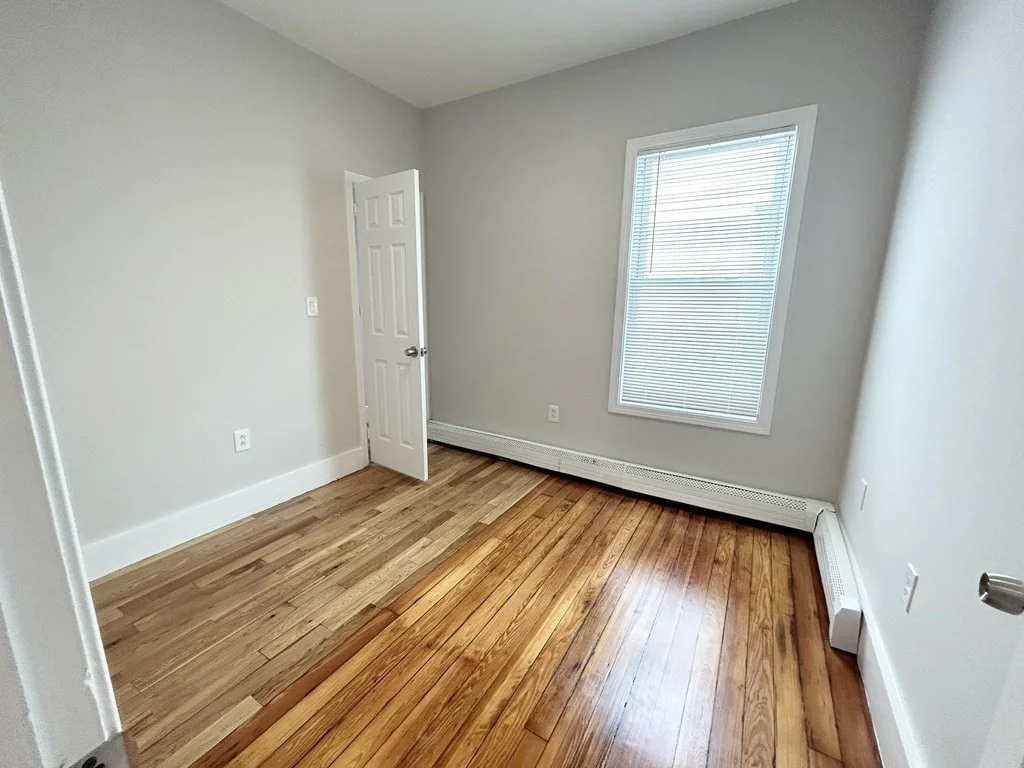 24 Maryland, Dorchester