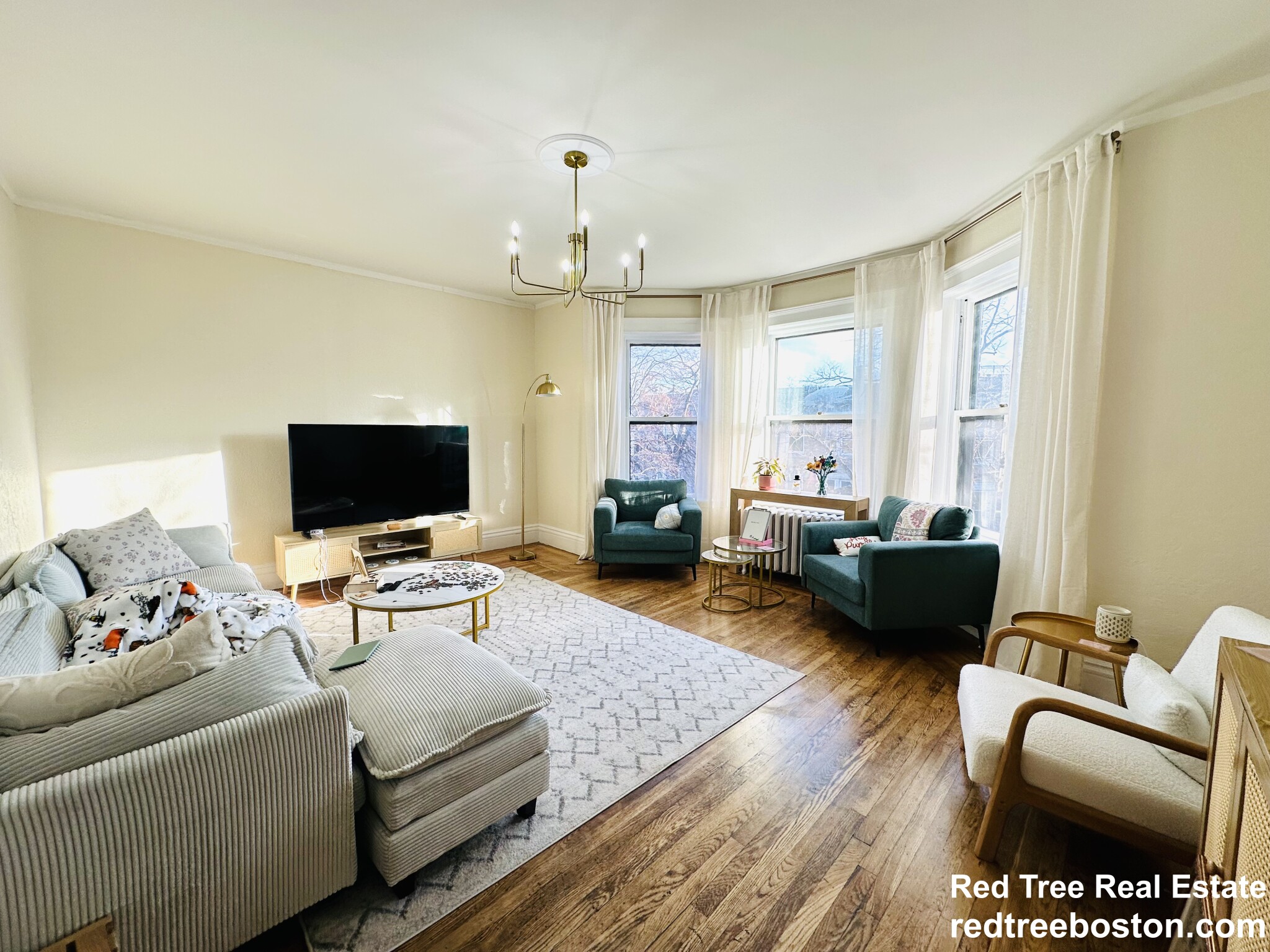 11 Euston St, Brookline