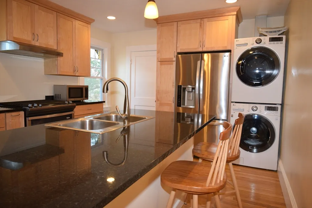 39 South Normandy Ave, Cambridge Highlands