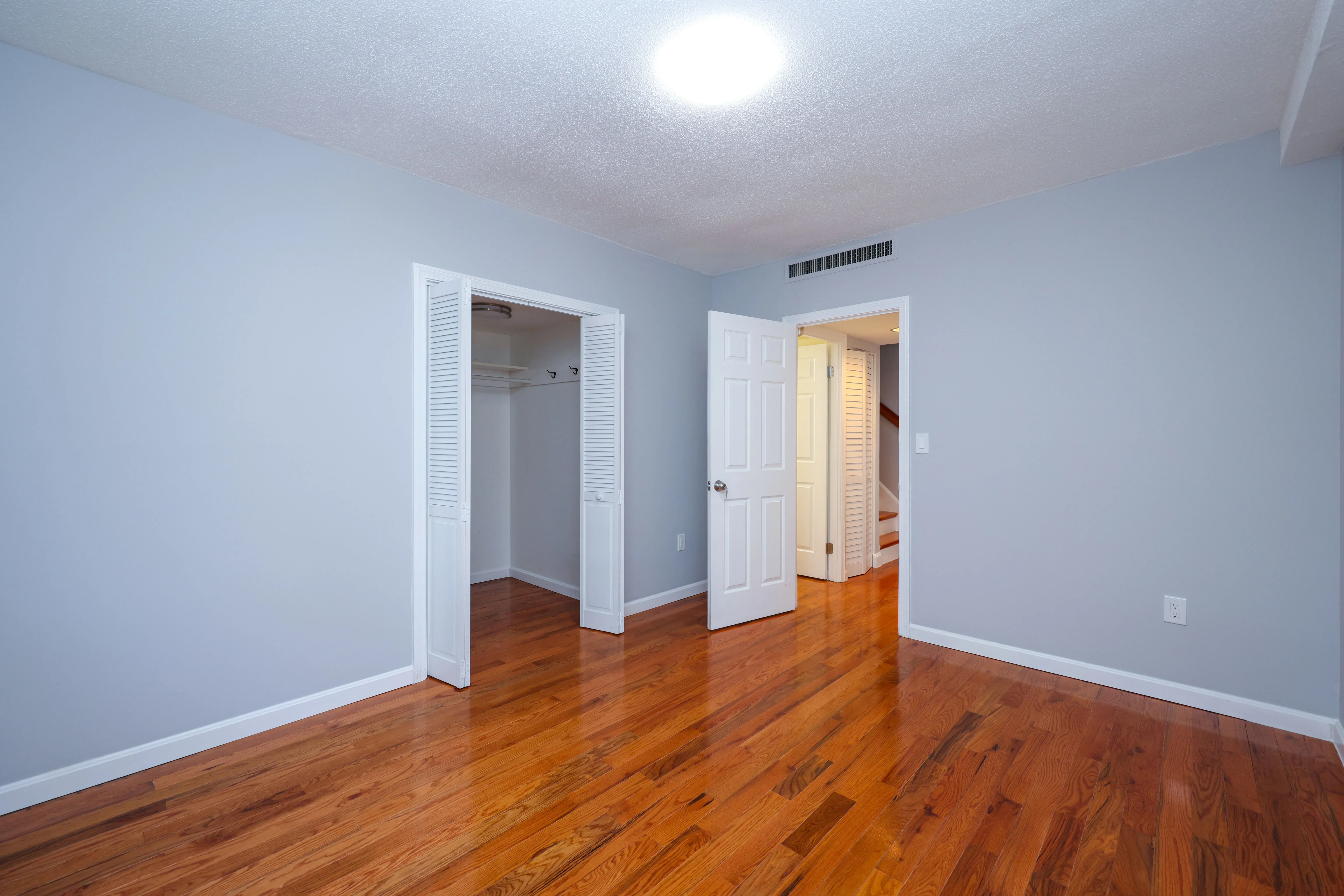 85 Brainerd Rd, Brighton