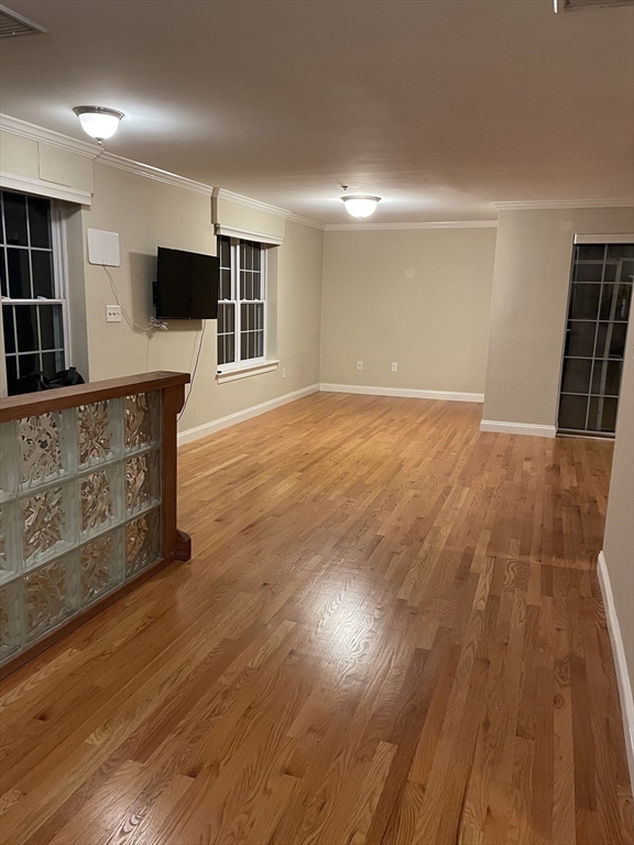 34 Mitchell St, South Boston