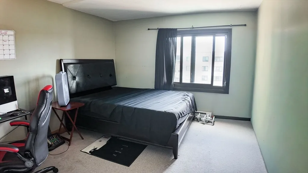 51 Broad Reach, Weymouth