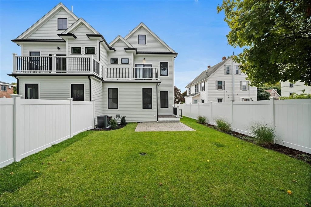 11 Jasset St, Nonantum