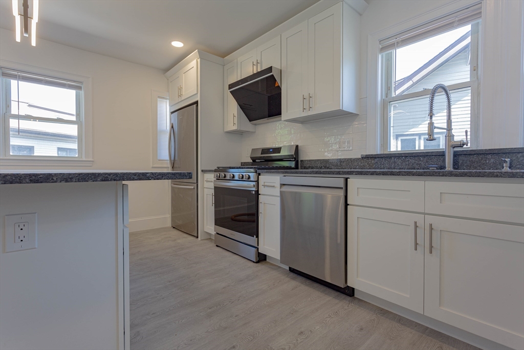 50 Evans St, Weymouth