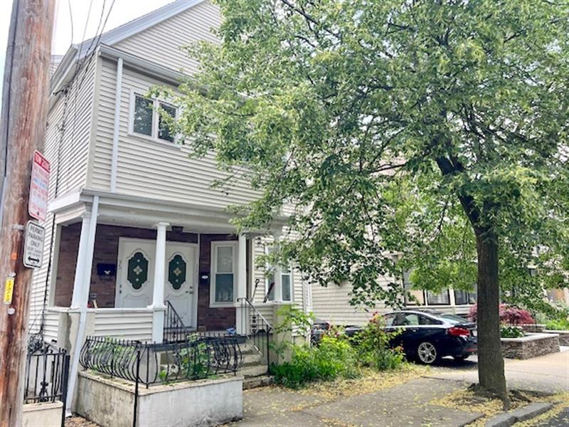 35 Rogers Ave, Powder House Square