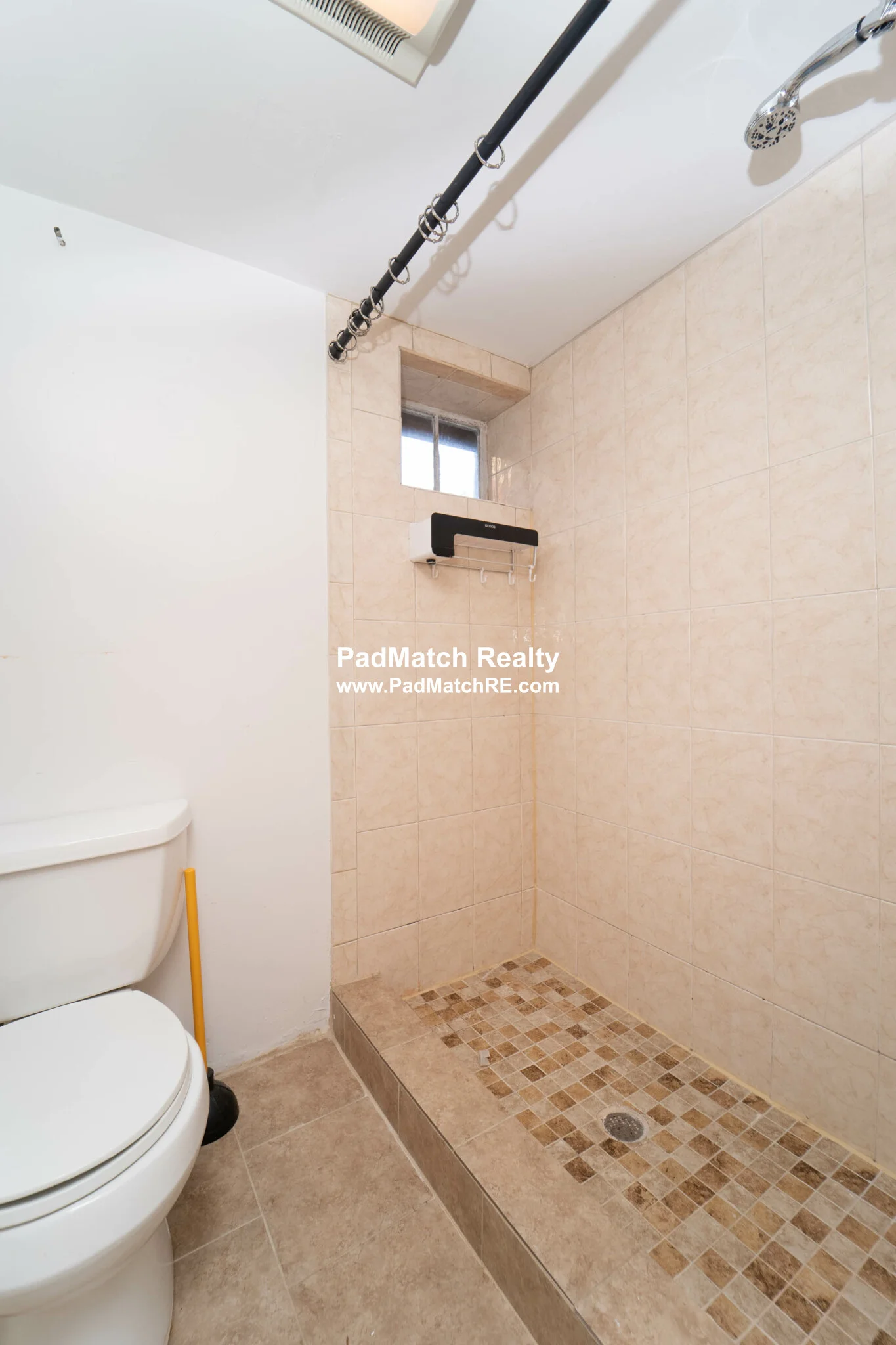 1776 Commonwealth Ave, Brighton