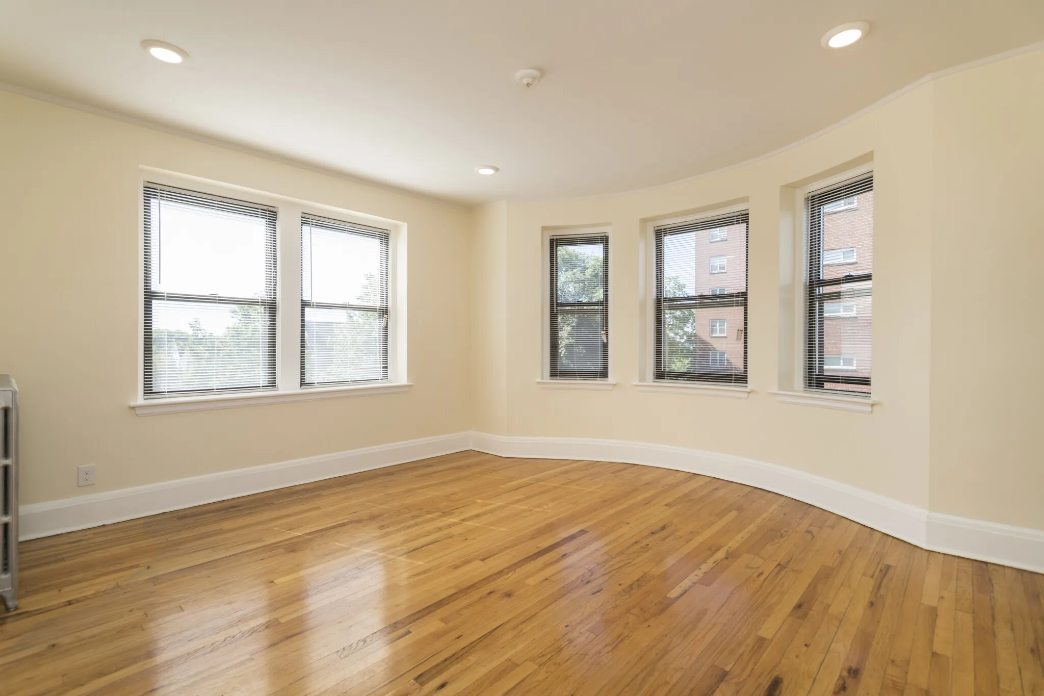 123 Highland Ave, Winter Hill