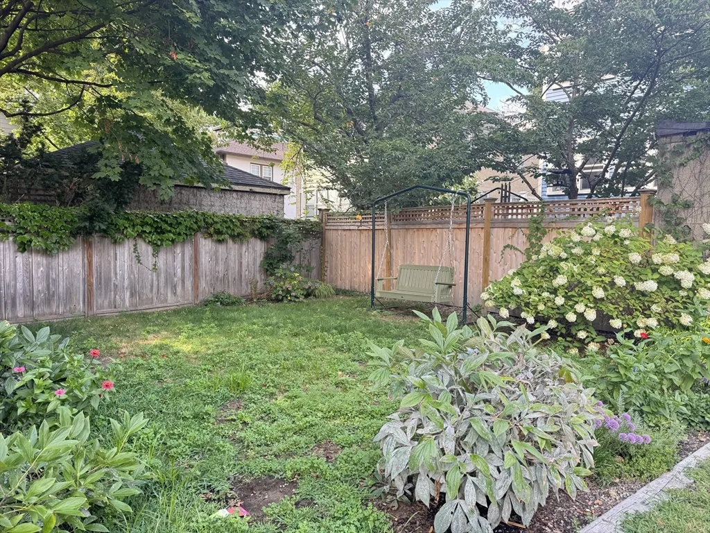 411 Walden St, West Cambridge