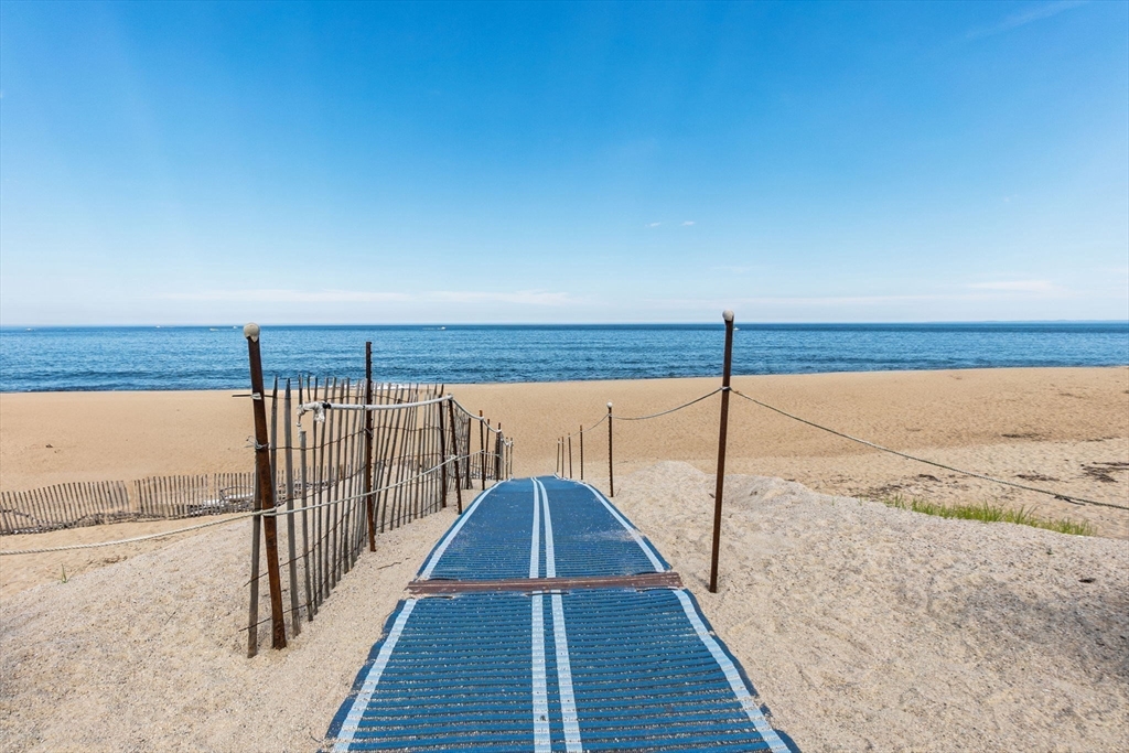 68 Southern Blvd, Plum Island