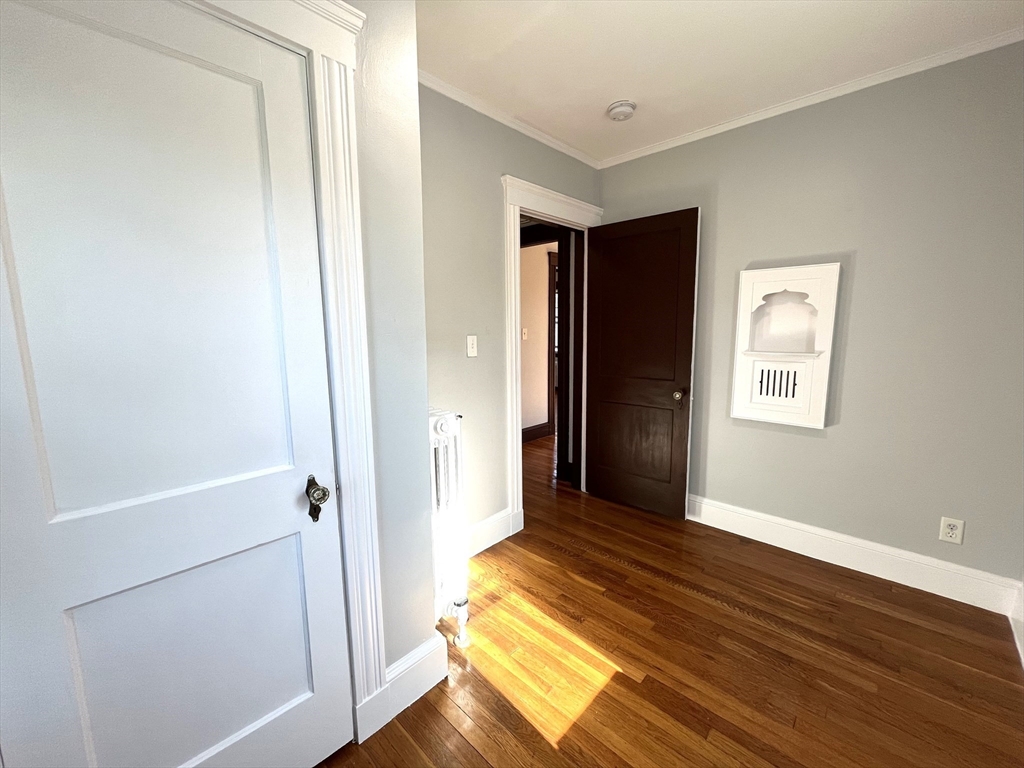 130 Grove St, West Roxbury