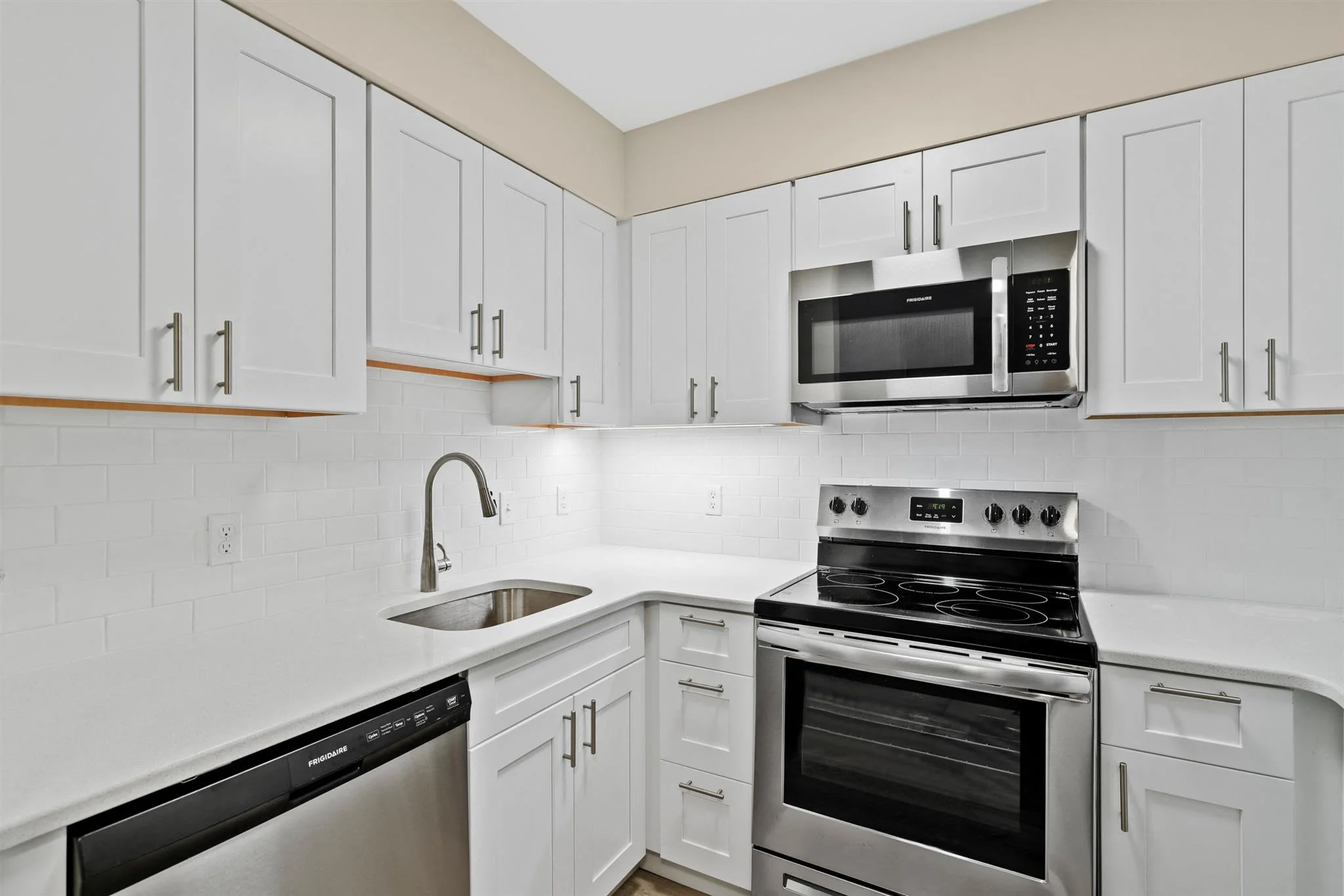 632 Massachusetts Ave, Cambridgeport