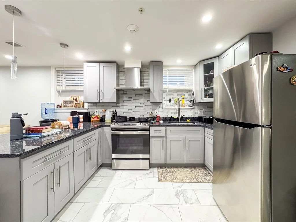 62 Hecla St, Dorchester