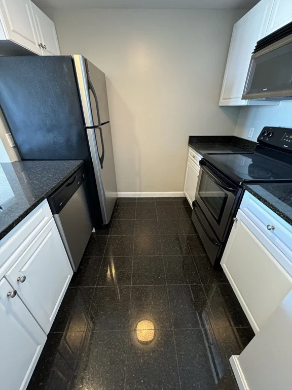 10 Museum Way, East Cambridge