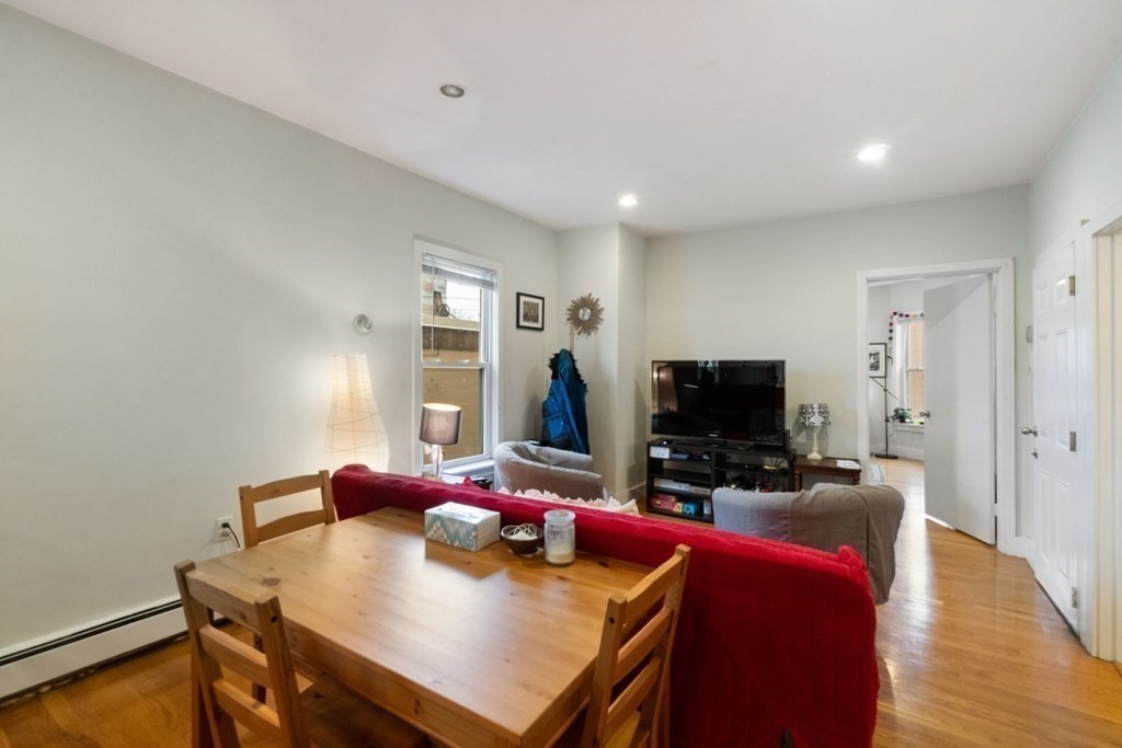 960 Cambridge St, Inman Square