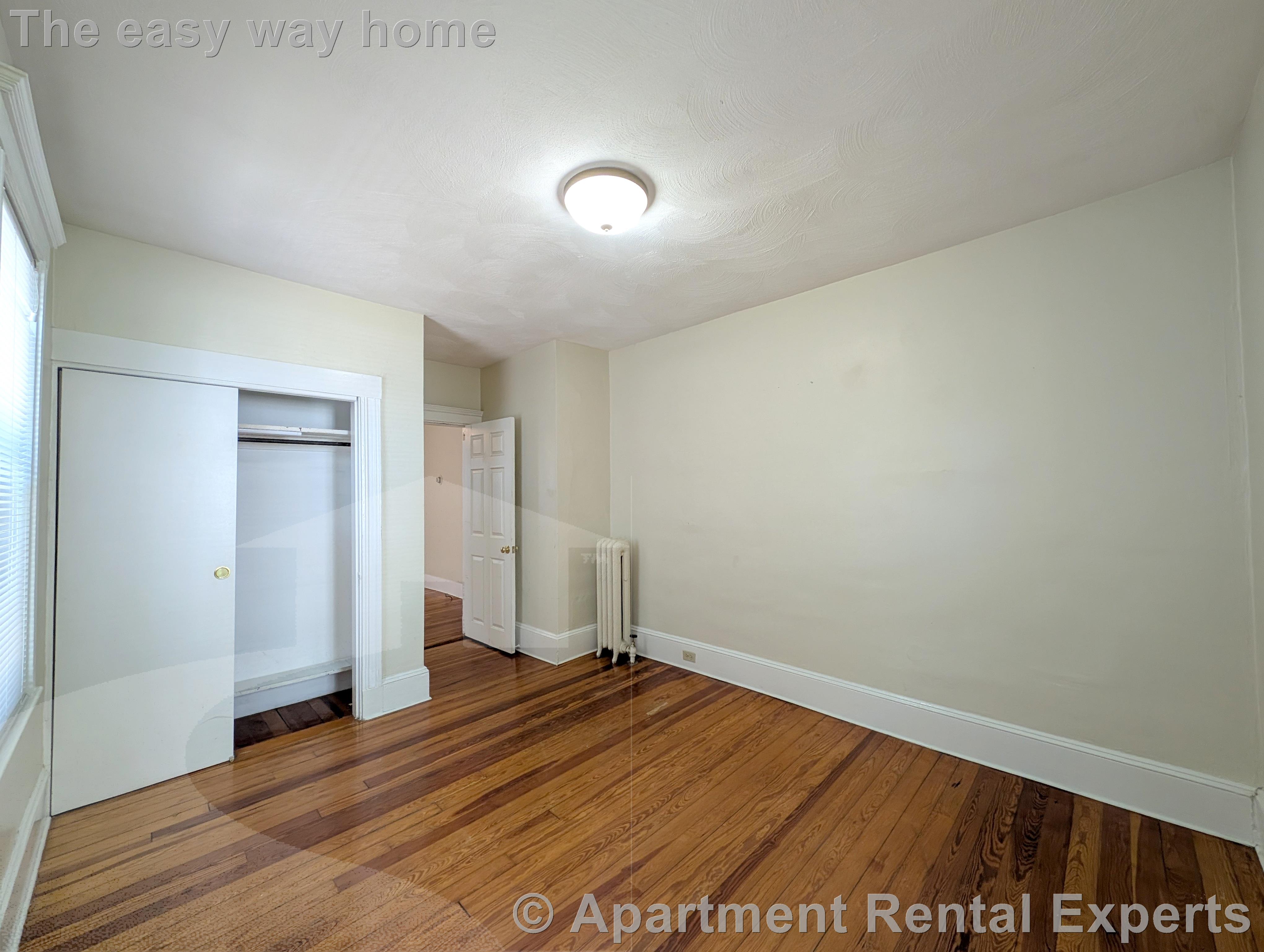 79 Conwell Ave, Tufts