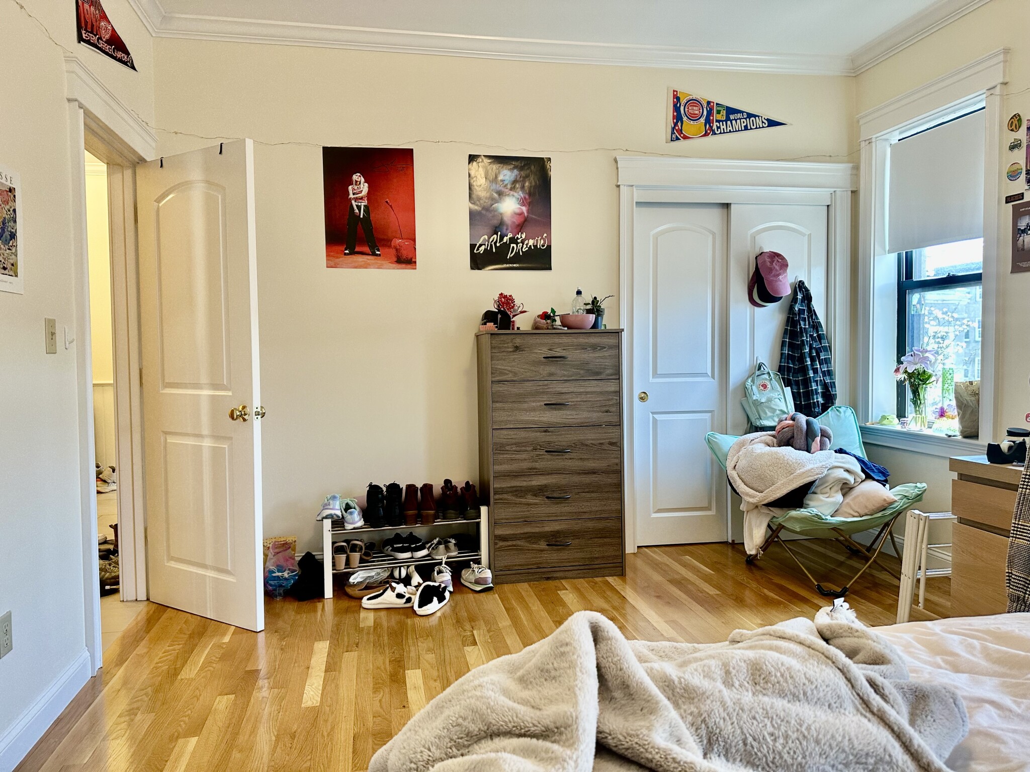 76 Quint Ave, Allston