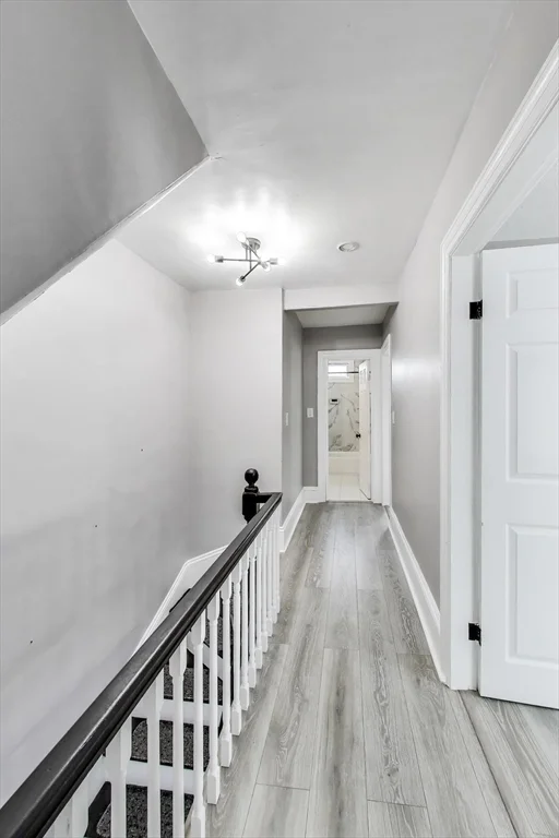 24 Clematis St, Winchester