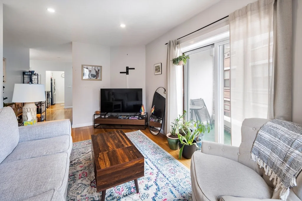 19 Wiget St, North End