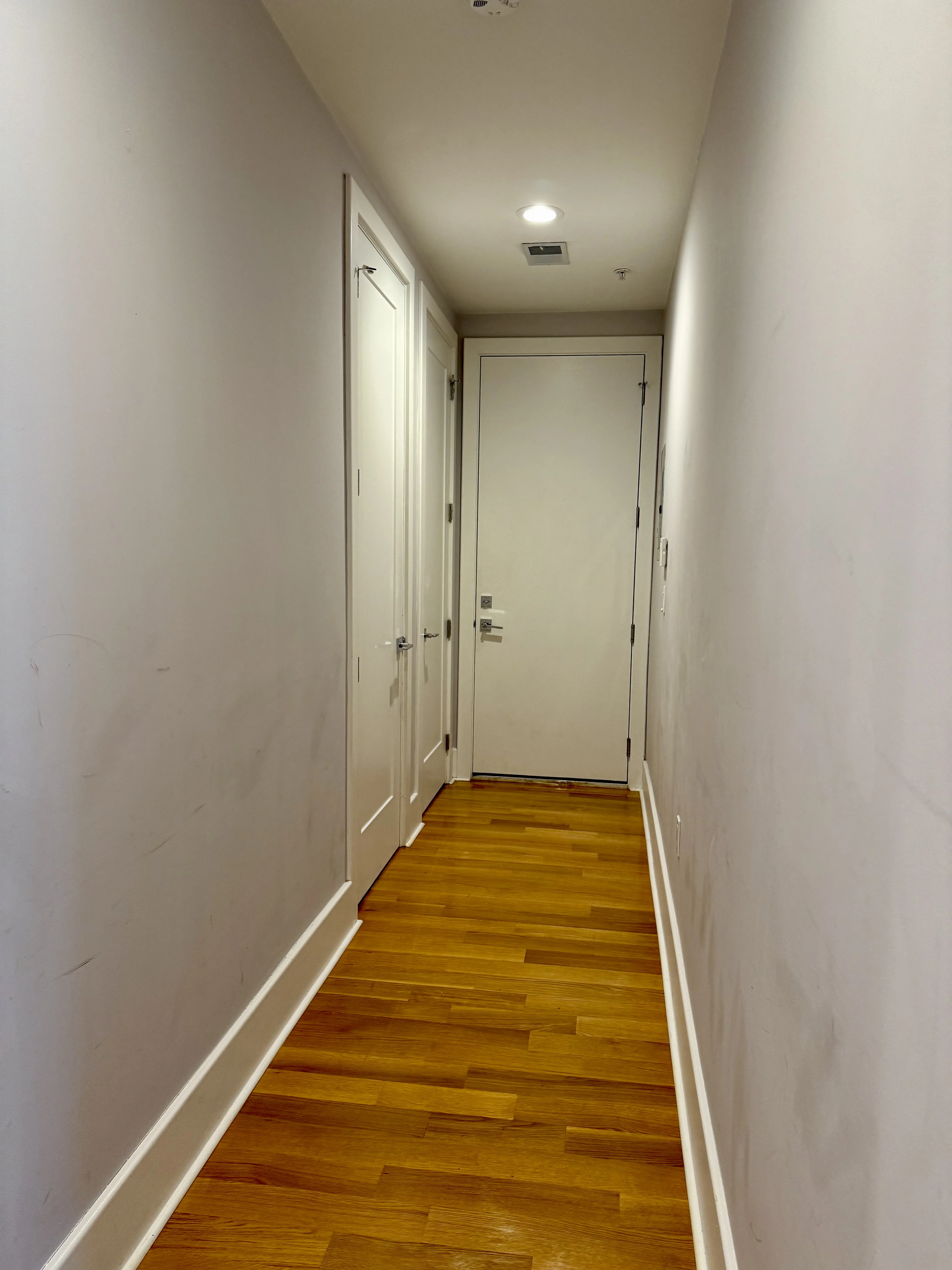 5 Mohawk St, South Boston